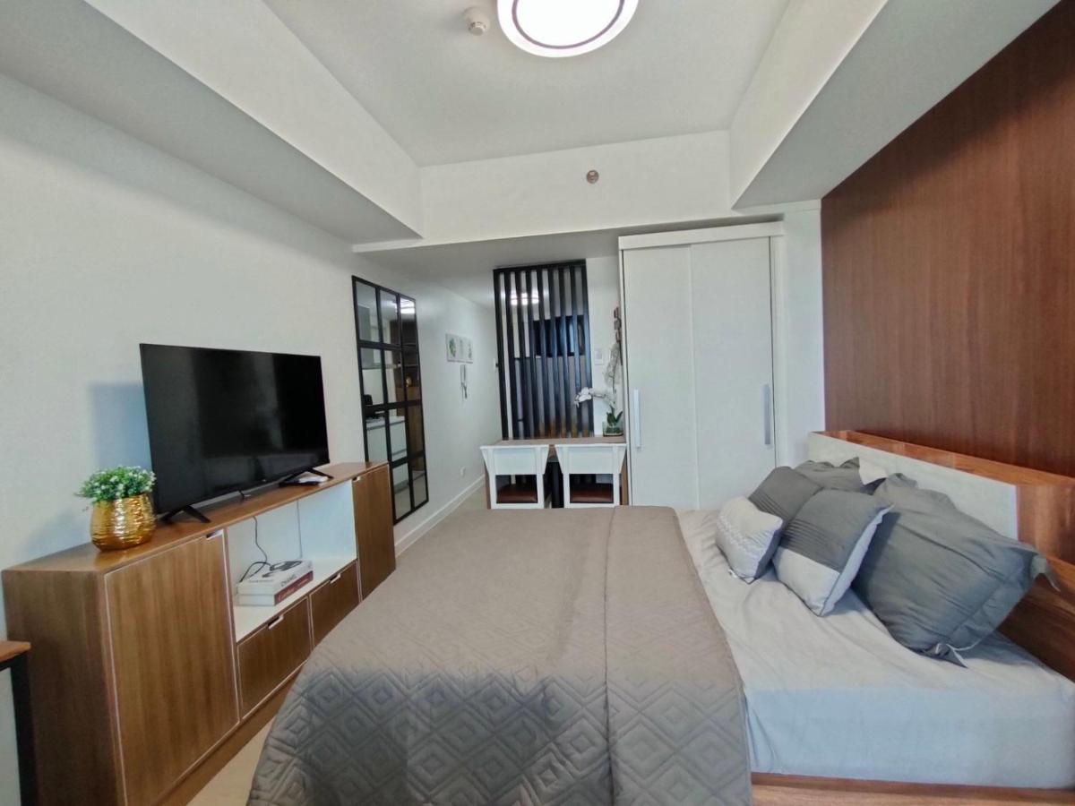 The Aces Crib At Azure North Pampanga Aparthotel Bagian luar foto