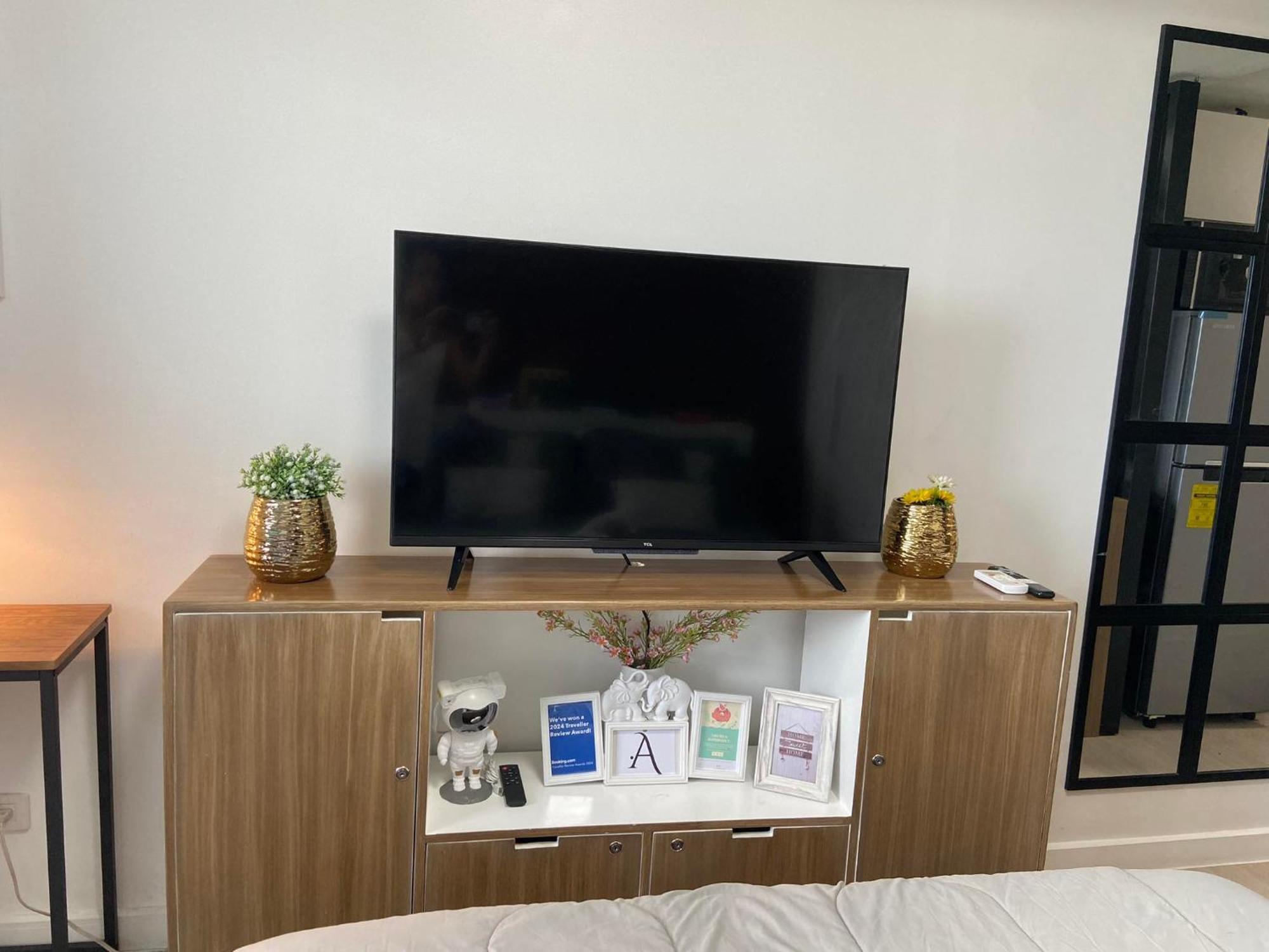 The Aces Crib At Azure North Pampanga Aparthotel Bagian luar foto